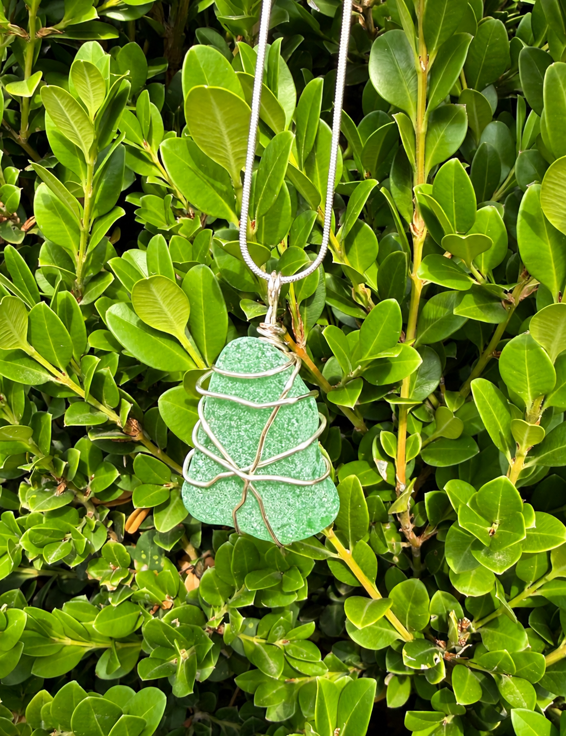 Hand-Wrapped Okinawa Sea Glass Necklace – Emerald Green