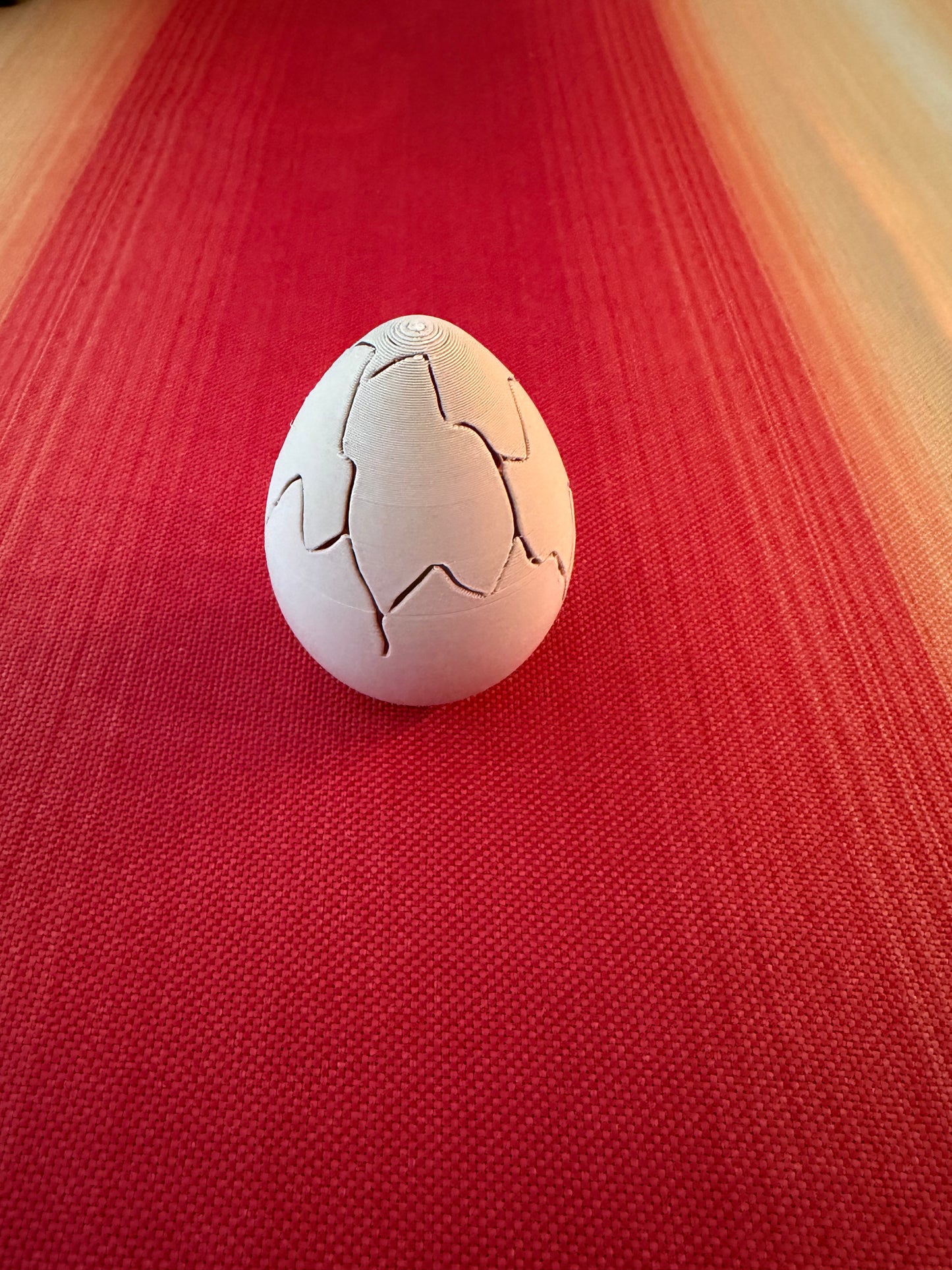 Crack-to-Hatch Bunny Egg – Surprise Reveal Collectible